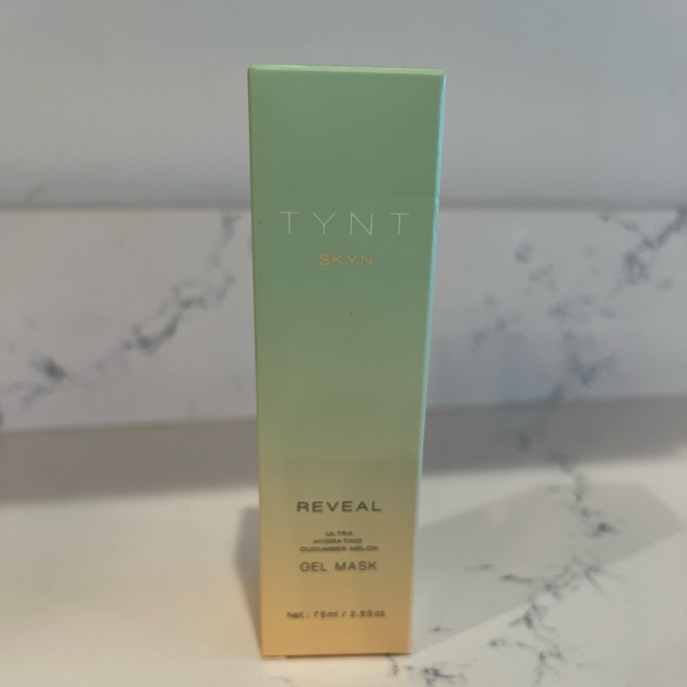 TYNT SKYN Reveal spa water gel mask for hydrated and glowing skin. 75ml / 2.55oz